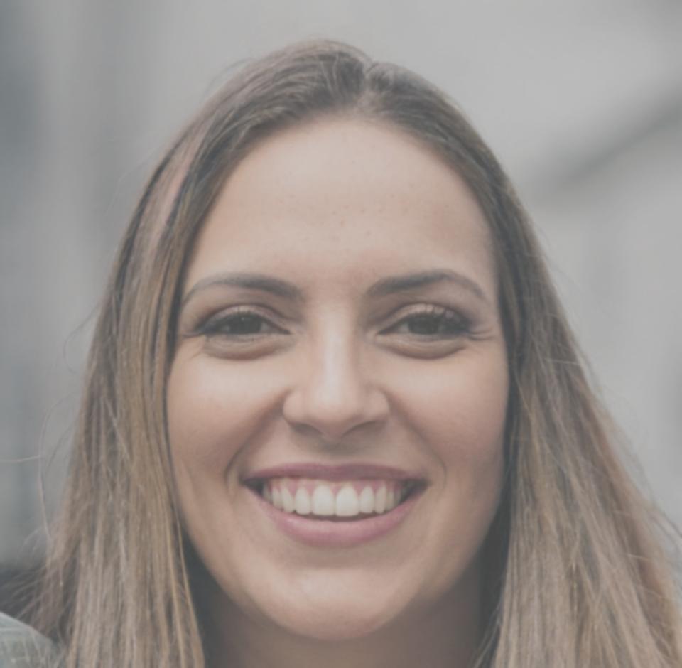 Esperanza Villareal, especialista en estrategia financiera